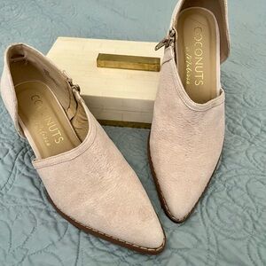 Coconuts by Matisse Cream Flats with Suede Texture